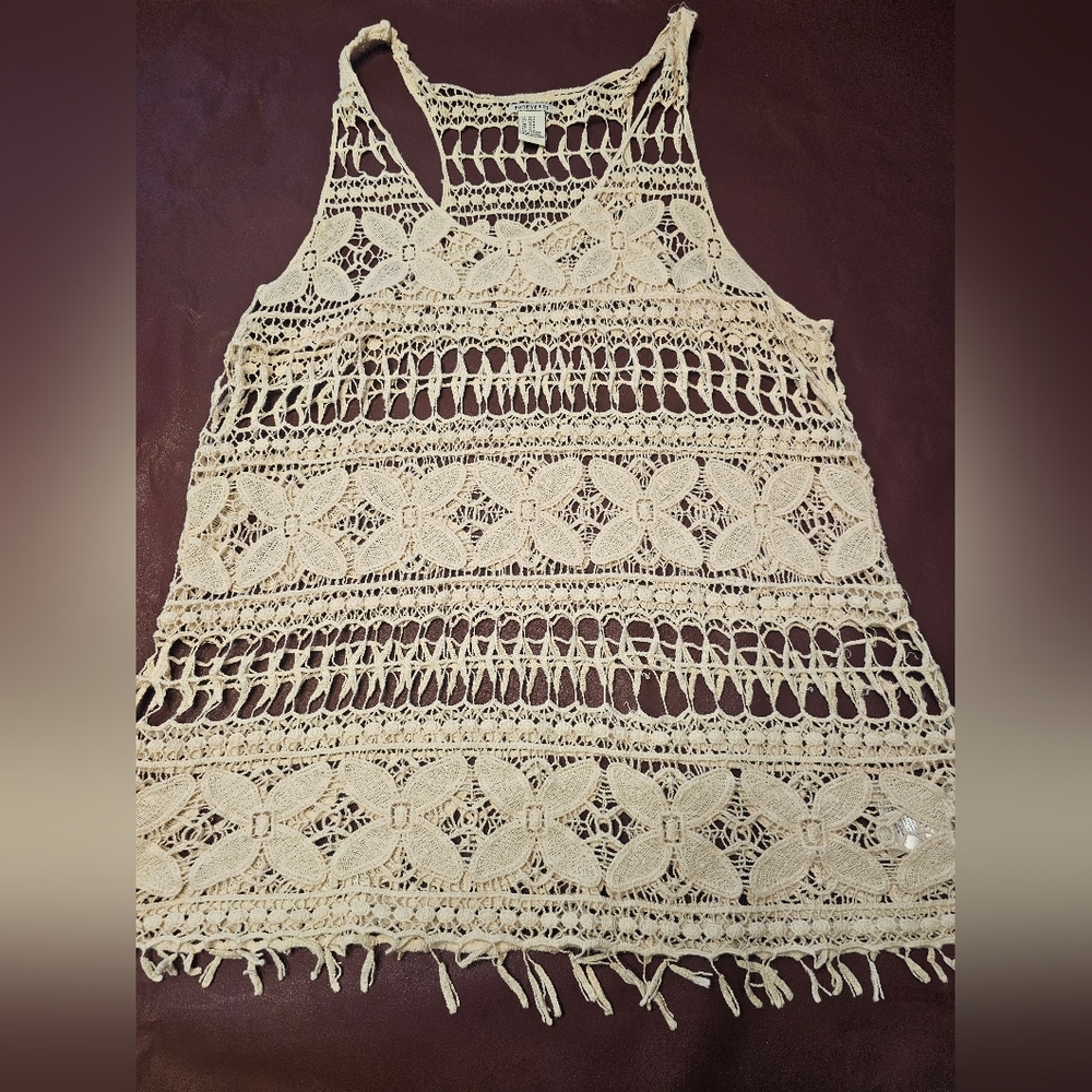 Forever 21 crocheted sweater s/m